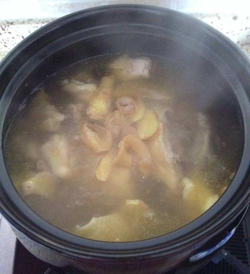 炖鸡多久能炖熟