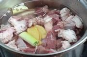 炖羊肉放料酒吗